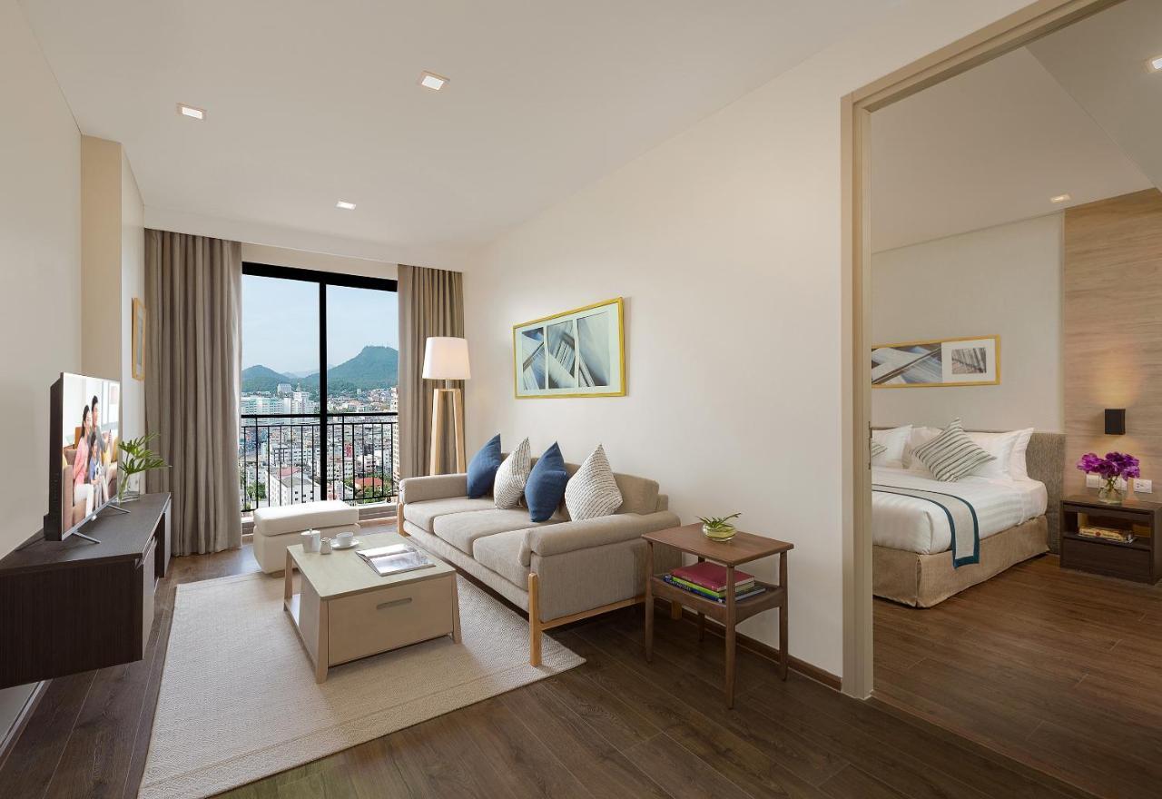 Somerset Harbourview Sri Racha Si Racha Exterior foto